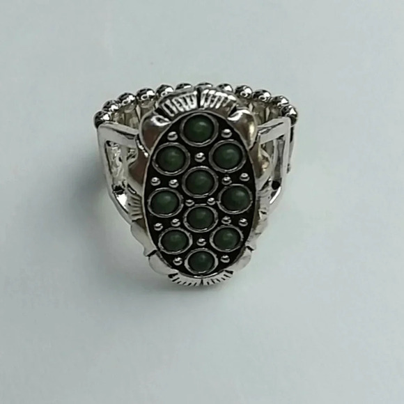 NWT Olive Silver Chain Necklace and Ring Set - Picture 2 of 2